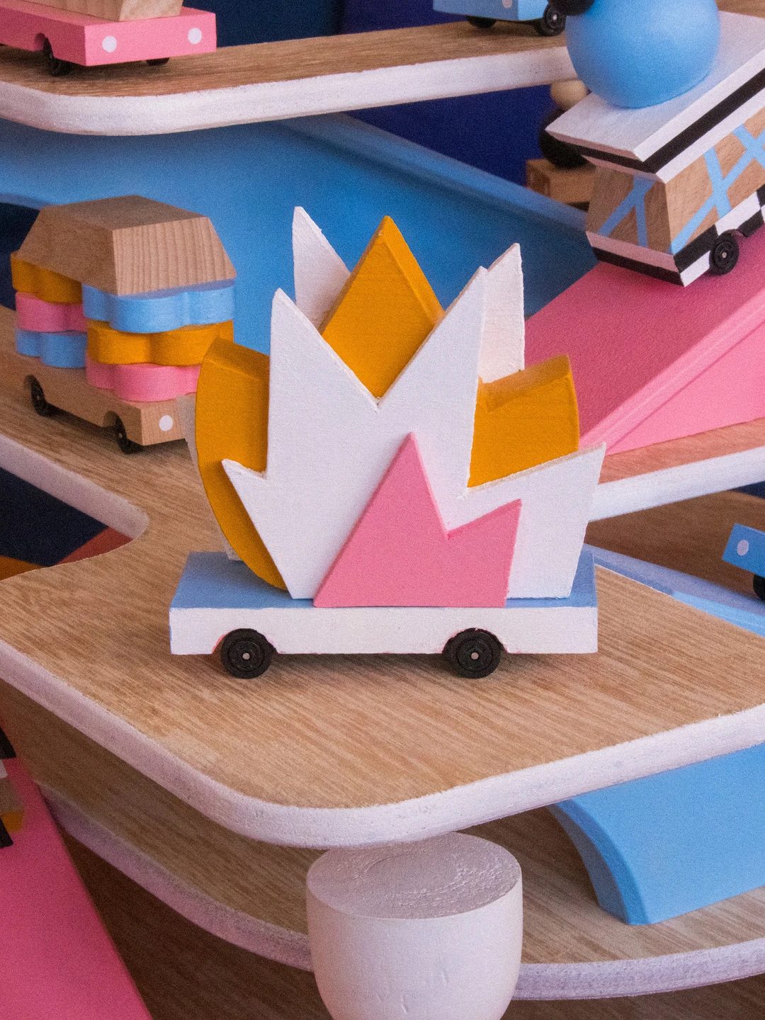 MaisonTangible_Portfolio_2026_CandyLabToys_05